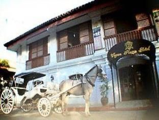Ilocos Vigan Plaza Hotel מראה חיצוני תמונה